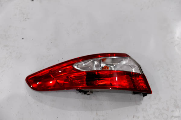 Fluence çıkma yedek parça_Arka Stop